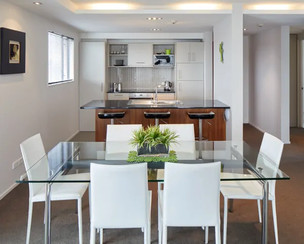 Penthouse-kitchen-dining Focus Motel Penthouse suiye dining and kitchen